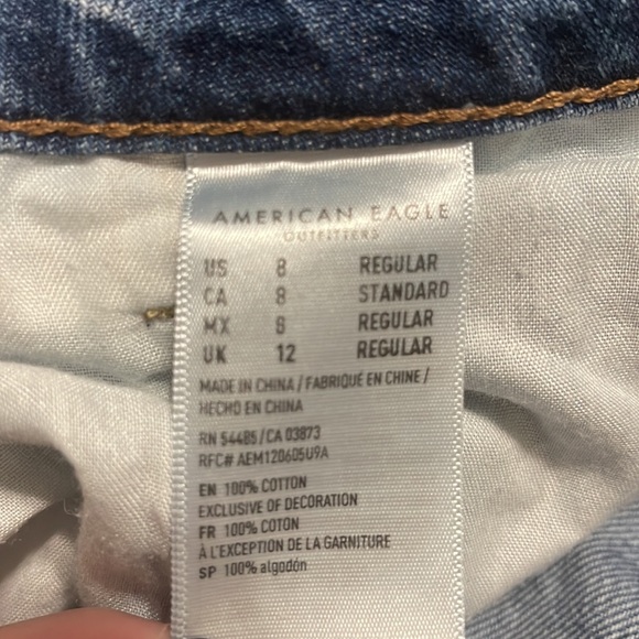 COPY - American Eagle “Tomgirl” Jeans - Picture 3 of 3